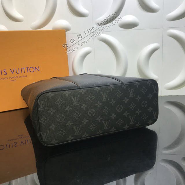 路易威登LV男包 M30431 Tagarama系列 Outdoor購物袋 lv新款男士手提肩背包  ydh3817
